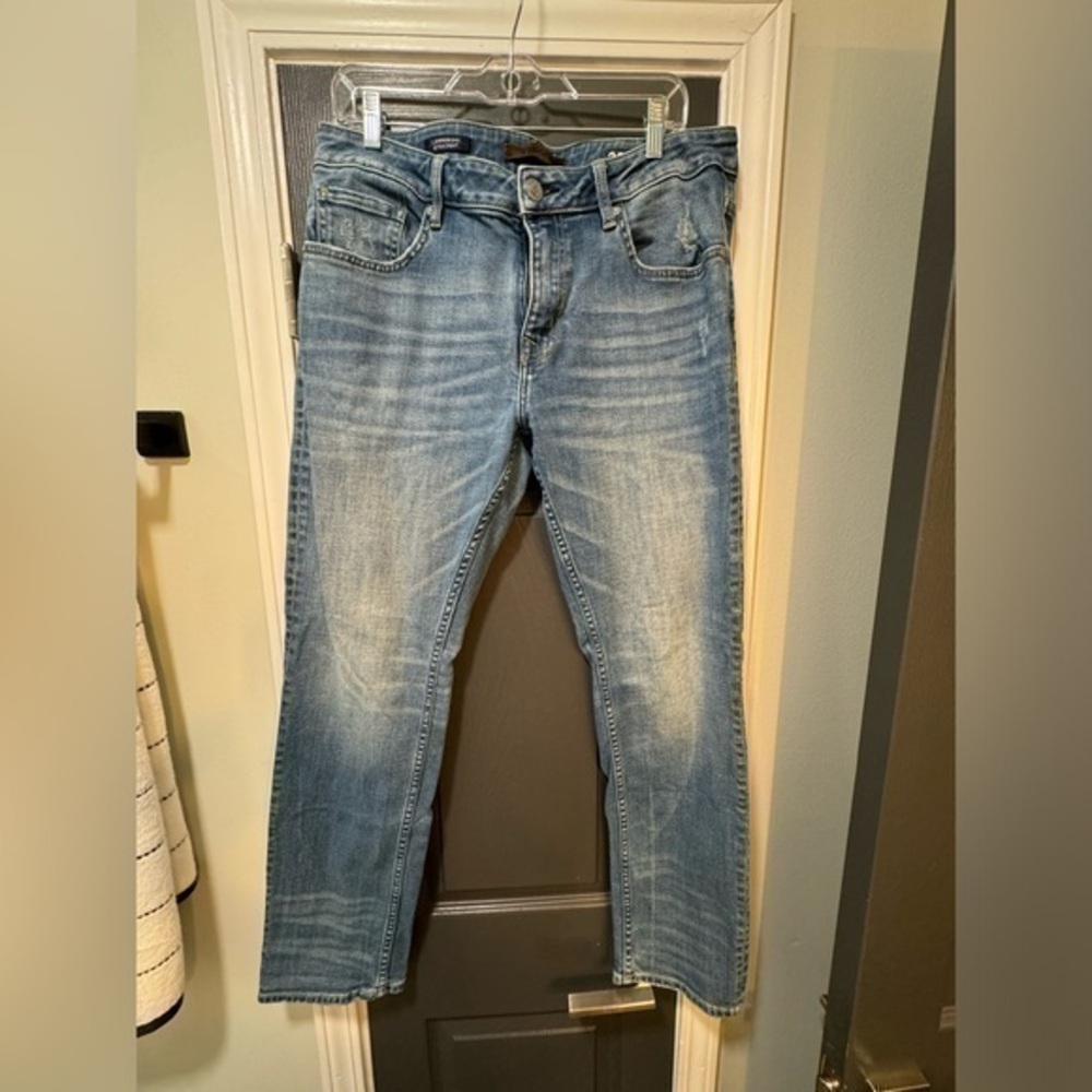 VIGOSS men's jeans 33 x 32 light wash straight Lennon 341
